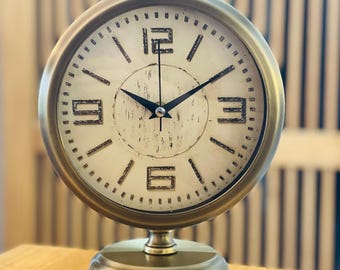 Antique Style Gold Table Clock, Silent Metal Desk Clock (25x20 cm)