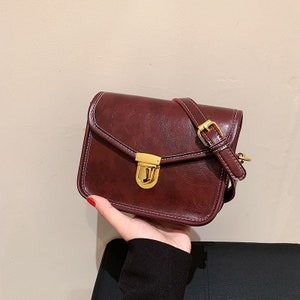 Mini leren tas, leren schoudertas, Crossbody tas, effen kleur tas, telefoontas, PU lederen tas, vintage vierkante tas, minimalistische tas. FUCHSIA