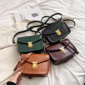 Mini leren tas, leren schoudertas, Crossbody tas, effen kleur tas, telefoontas, PU lederen tas, vintage vierkante tas, minimalistische tas. afbeelding 1