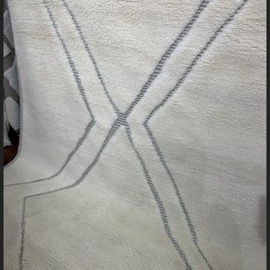 Hand-knotted Rug,| Cream and Grey Wool  moroccan Handmade Design, Moraccan Handknotted Soft pile Newzealand wool Rug, Customise in any Size.