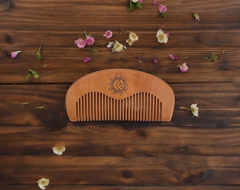 Sun & Moon Peach Wood Birthing Comb: Acupressure Labour Aid