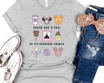 Algumas das minhas coisas favoritas, camiseta da Disney, camisetas da família Disney, camiseta unissex da Disney, camisetas de férias da Disney, camisetas fofas da Disney
