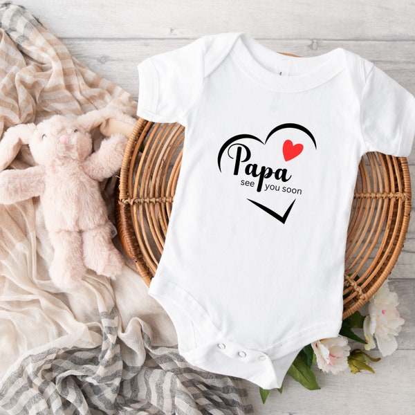 Hi Papa Baby Organic Bodysuit, Heart Baby Announcement, Papa Pregnancy Announcement, Dad to be Gift, Baby Reveal, Gift for Husband