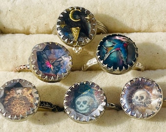Gothic Memento Mori Ring: Antique Style Mourning Jewelry