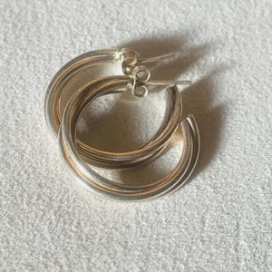 Massive Sterling Silber Hoop Ohrringe, Vintage hochwertige .925 Italien Silber Creolen für Sie