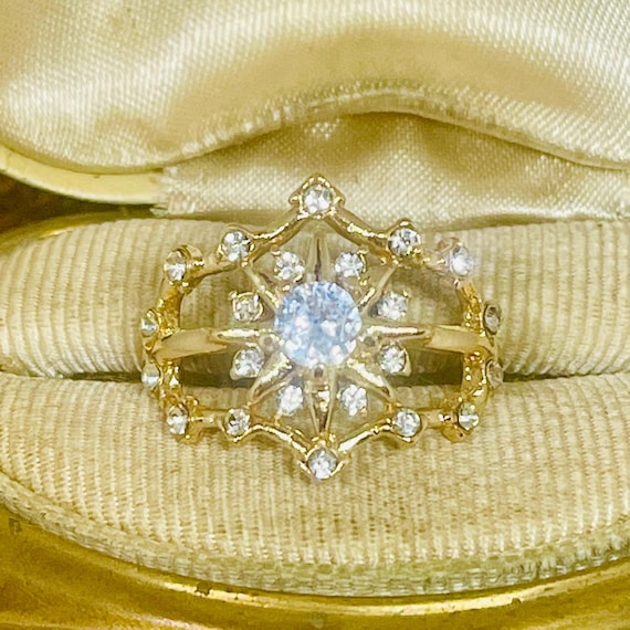 Vintage Star Ring: 18k Yellow Gold Filled Stateme… - image 5