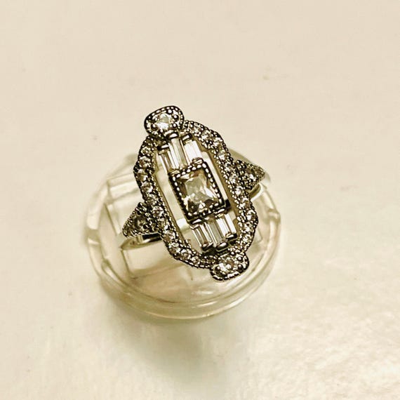 Vintage Sterling Silver Statement Ring: Gothic Pr… - image 8