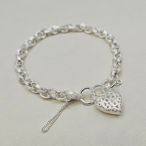 Sterling Silber Viktorianischer Stil Bettelarmband mit Herz Vorhängeschloss | 19 cm | Damen Damen