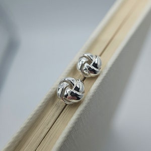 Sterling Silver 8mm Knot Stud Earrings