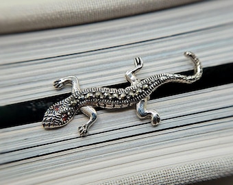 Dainty Sterling Silver Marcasite Lizard Brooch