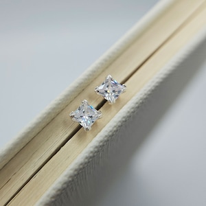 Sterling Silver 4mm Princess Cut Square CZ Stud Earrings