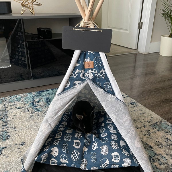 Pet Teepee with Removable Washable Cushion Easy Assemble for Small Dogs, Cat House and Rabbit Bed