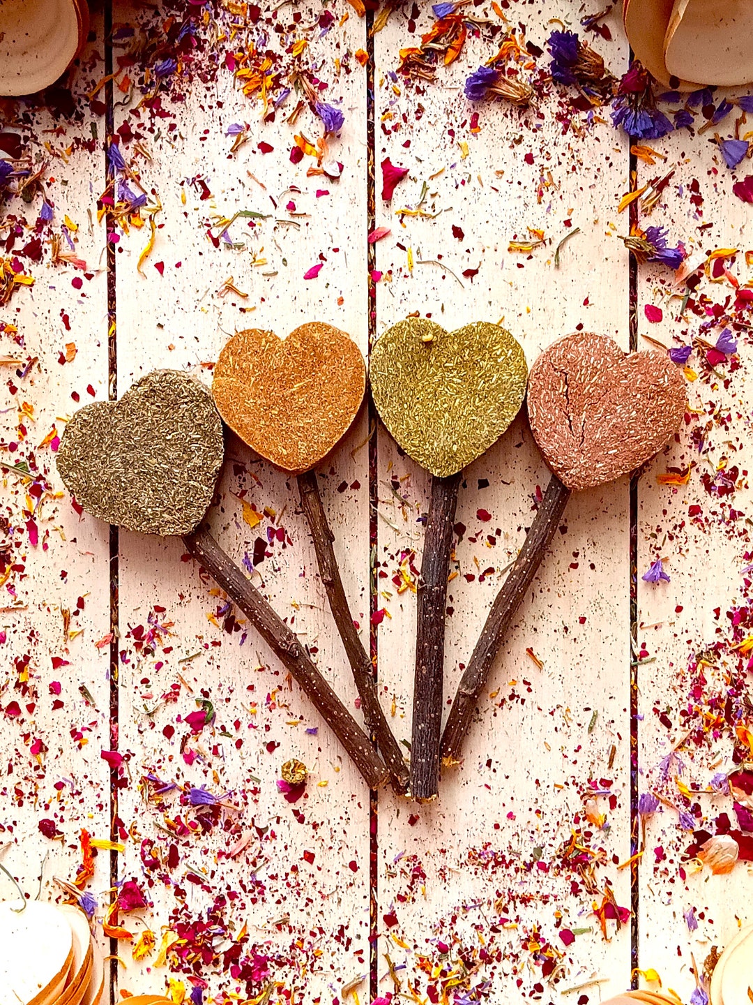 Timothy Hay Heart Lollipops With Apple Stick. Rabbit Treat, Chinchilla Treat, Hamster Treat