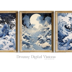 Könnte beinhalten: Drei gerahmte Drucke von blauen und weißen Wellen mit einem Mond im Hintergrund. Die Drucke sind in goldenen Rahmen und hängen an einer weißen Wand.