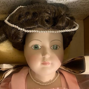 Franklin Mint Heirloom Dolls, Deborah