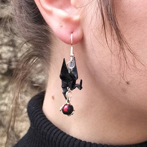 Boucles d'oreilles dragon noir