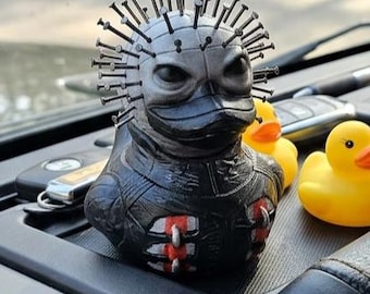 Verzamelcadeau horror eend, speldenkop Hellraiser-parodie
