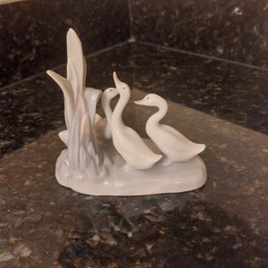 Nao by LLadro &quot; Three Geese&quot; Porcelain Figurine Made in Spain