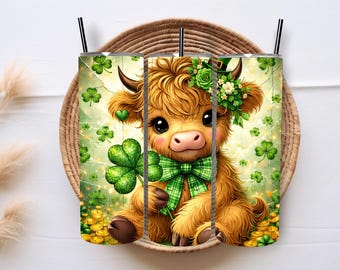 St Patricks Day Highland Cow Tumbler Wrap, Irish Shamrock Lucky Clover Design (Digital Download)