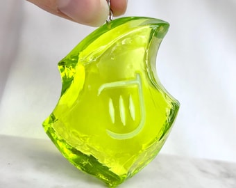 Llavero realista de piedra de trabajo con cristal de alma de bardo de FFXIV