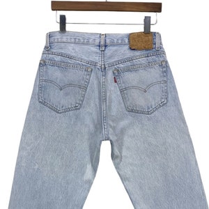 Levi&#39;s 501-0000 Jeans Size Waist 30 80&#39;s Vintage Levis 501 Jeans Light Wash Distressed Denim Jeans Made in USA W30 L31
