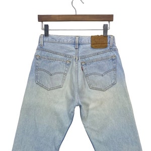 Vintage 90s Levi&#39;s 501 Jeans: Light Wash Distressed Denim (W29 L30.5)
