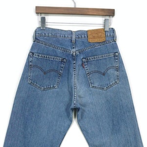 90s Vintage Levi&#39;s 512 Jeans: Tapered Leg, Medium Wash (W30 L30)