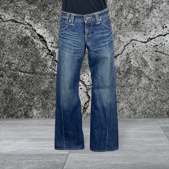 Levi's Engineered Jeans Size Waist 28 Y2K Vintage Levis