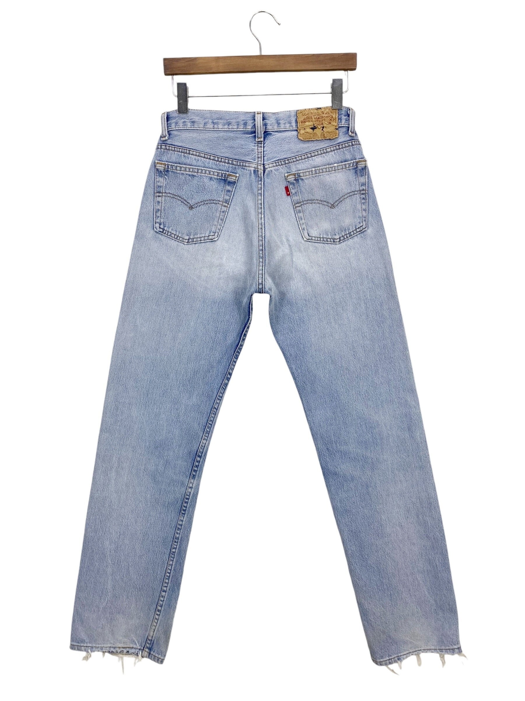 Levi's 501 Jeans Size Waist 29 Vintage 90's Levis 501-0000 Levi's 501 Jeans Size Waist 29 Vintage 90's Levis 501-0000
