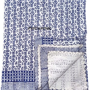 Elegante edredón Kantha con estampado de bloques azul índigo, edredón indio reversible de algodón AC, edredón tamaño Queen Kantha, edredón bohemio para cama o sofá.