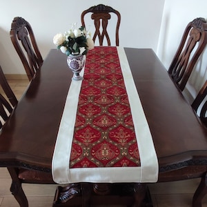 Red Tulip Table Runner: Authentic Oriental Chenille Fabric (20x51&quot; inches)