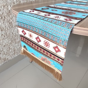 Turquoise & Beige Rug Pattern Table Runner: Turkish Oriental Decor