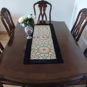 Handmade Turkish Table Runner: Beige Tile Pattern with Black Edge (20x51&quot; inches)