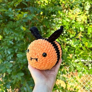 Crochet Spooky Bee, Halloween Decor, Crochet Bee, Plushie, Crochet Amigurumi, Stuffed Animal, Crochet Gifts
