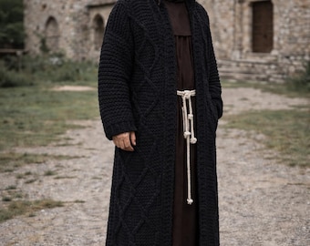 Abrigo largo de punto estilo monje, túnica con capucha extragrande hecha a mano, prenda exterior religiosa de inspiración medieval.