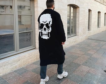 Cárdigan de hombre con calavera, cárdigan gótico de punto grueso con diseño de esqueleto en la espalda, cárdigan de ganchillo extragrande, regalo de estilo urbano alternativo