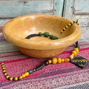 Yellow Marble Bowl, Round Marble Bowl, Marble Fruit bowl, Marble curved bowl, Colorful Bowl, Handcrafted Marble Bowl, Marble Ruffle Bowl