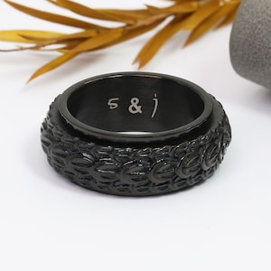 Custom Dragon Scale Spinner Ring,Personalized Rotating Dragon Skin Ring,Fidget Titanium Steel Band for Men,Stress Relief Ring,Rotatable Band