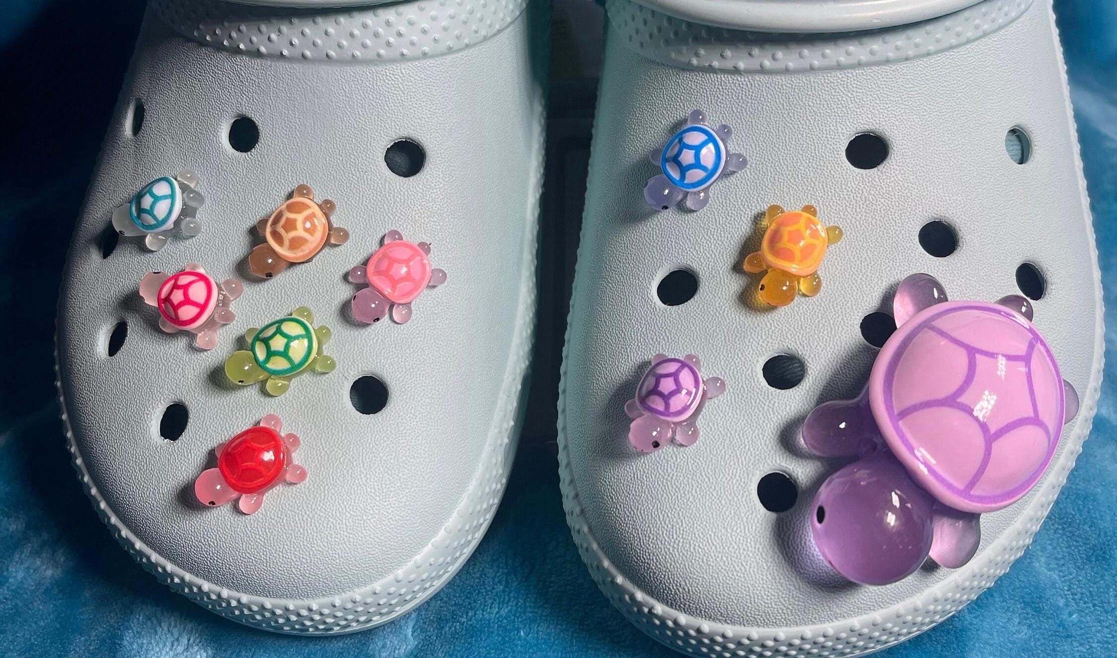 thumbnail image 2 of Blues Clues Shoe Charm | Jibbitz | Croc Charms 2 of 12