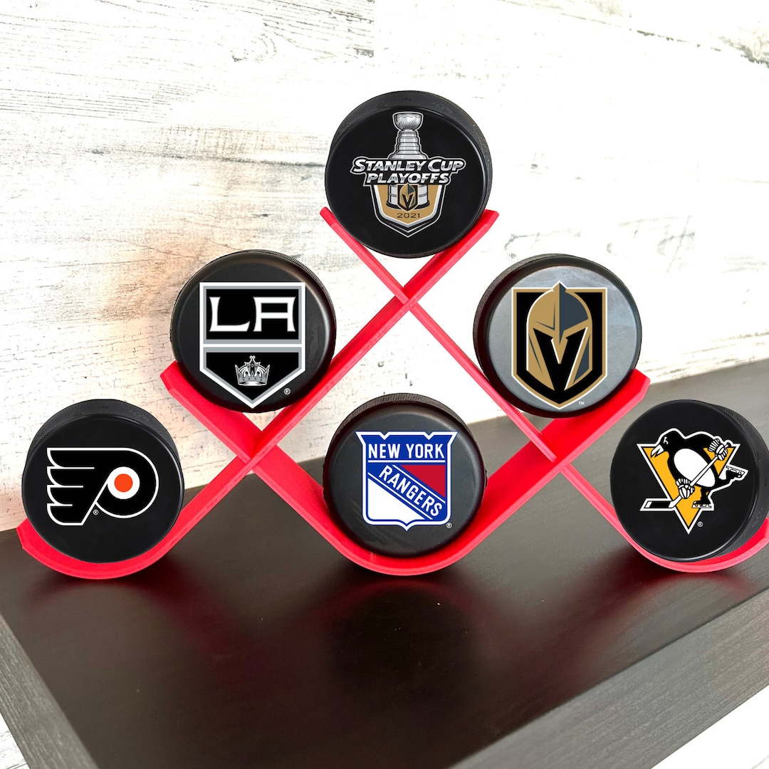 Hockey Puck Stand/puck Holder/hockey Puck Display/6 Puck Holder, Made