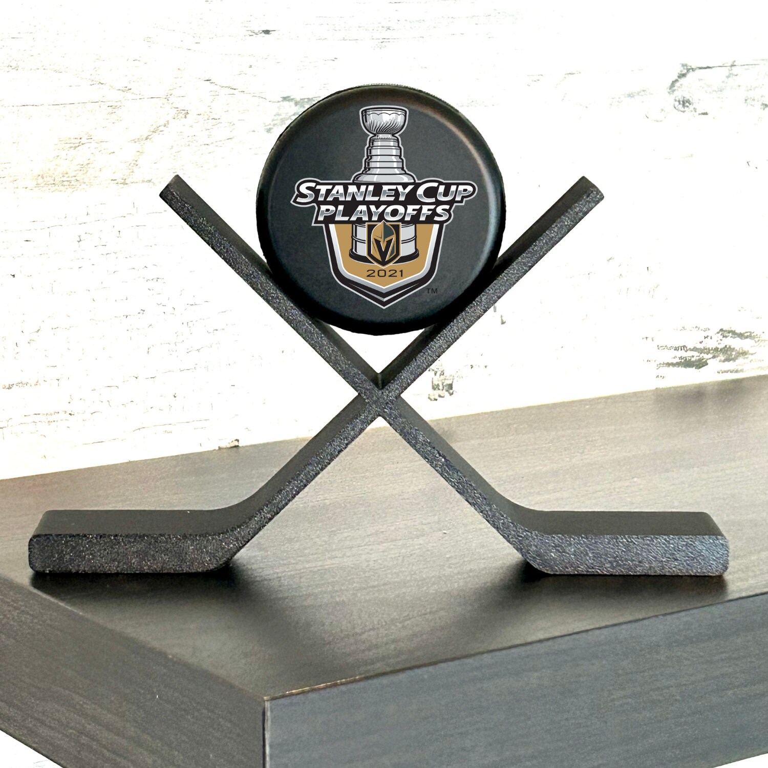 Hockey Puck Display Holder Stand W/ 6 Round Cases For Autograph