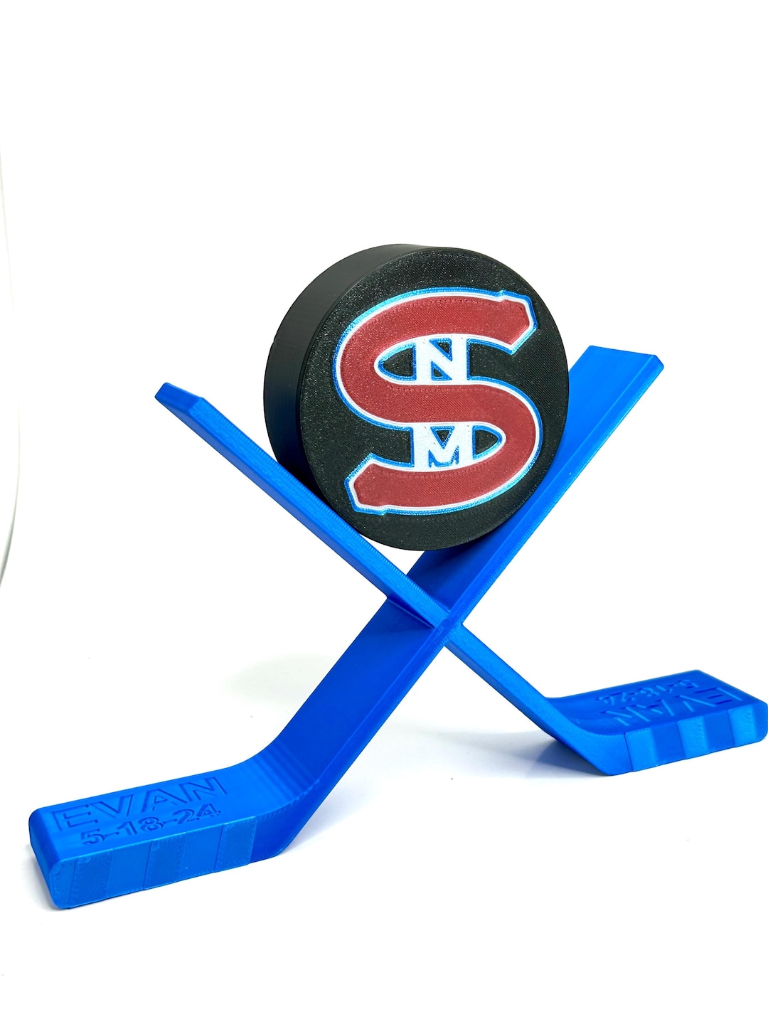 Personalized Hockey Puck Display Stand: 3D Printed Custom Puck Holder ...