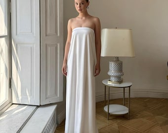 Minimalist Wedding Dress, Strapless White Maxi Gown with Pockets, Elegant Modern Bridal Outfit, Simple Civil Ceremony Dress, Elopement Look