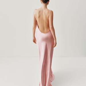 blush pink backless dress LONG LIGHT PINK DRESS WITH NECK DETAIL AND OPEN BACK