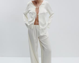 Bride Getting Ready Outfit, Satin Wedding Morning Set with Wide Leg Pants and Tie Front Blouse, Bridal Suite Outfit, Bridal Prep Set