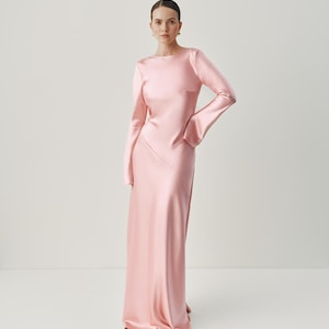 Blush Pink Satin Evening Gown – Elegant V-Neck Open-Back Maxi Dress for Wedding Guest, Bridesmaids, Cocktail Parties, Galas, Gift for Her