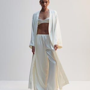 Lange Satin Braut Robe, eleganter Kimono Morgenmantel, Maxi Satin Robe für die Braut, Hochzeitsmorgen Outfit, Luxus Satin Kimono Cover Up