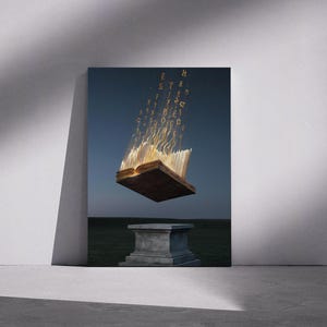 Puede incluir: Imagen surrealista de un libro flotando sobre un pedestal de piedra. Las páginas del libro están abiertas, con una luz brillante que emana de ellas. Las letras parecen elevarse del libro contra un cielo azul oscuro.