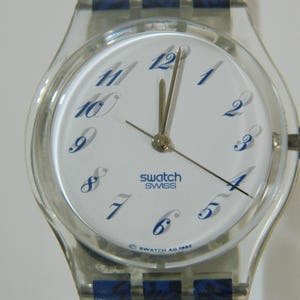 Swatch Gent Tisane  - 1992 Classic - NEW/NOS - Original Box -  Blue and White Vintage Swatch Swiss Made Quartz Watch for Men and Women