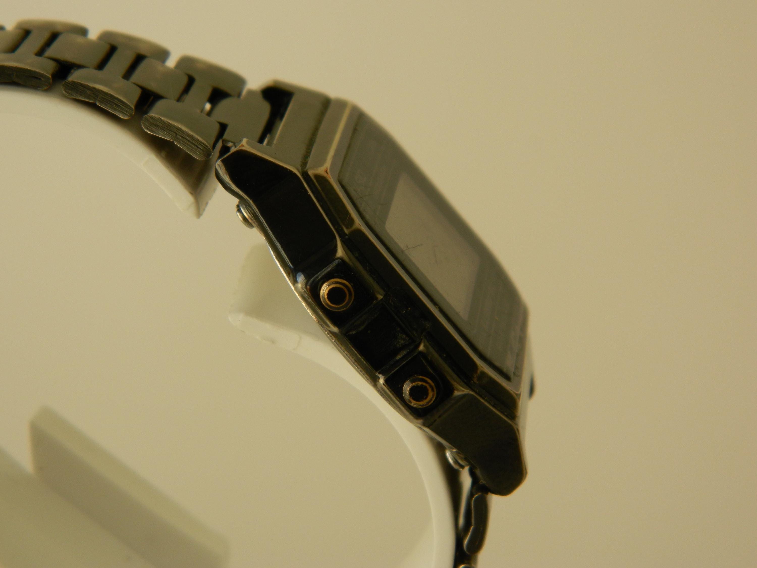 Rare Vinage 1980 's Casio B-660W Illuminator Watch | Water